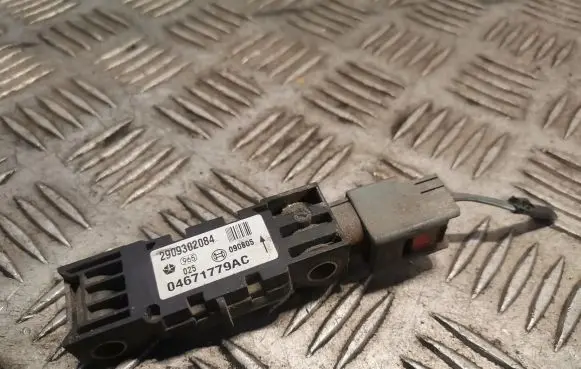 Chrysler 300 - 300C Airbag deployment crash/impact sensor 04671779AC