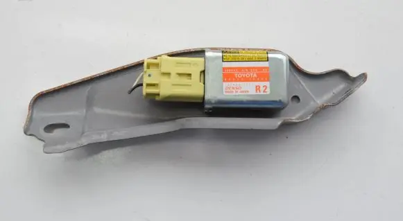 Lexus GS 300 350 430 450H Airbag deployment crash/impact sensor 8983330020 1879001771