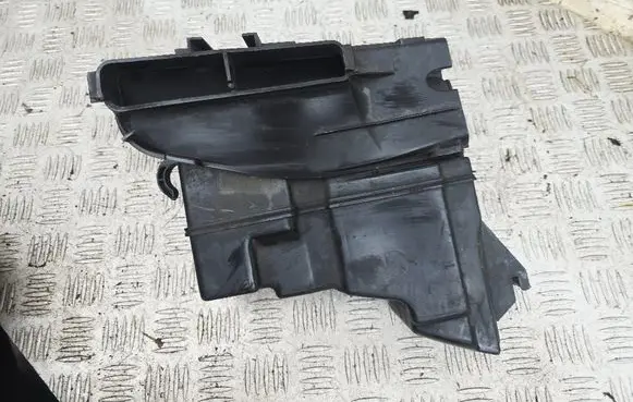 Citroen C3 Air intake duct part 9670624680 1072572S01