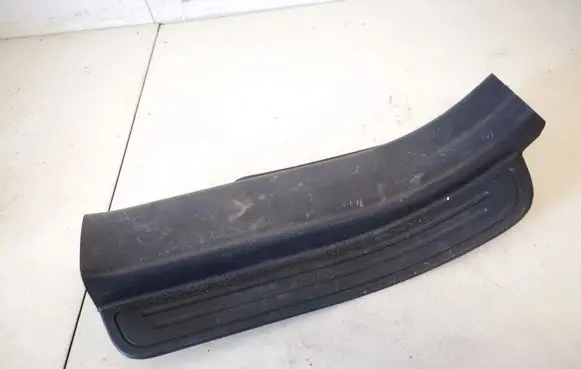 Rear sill trim cover