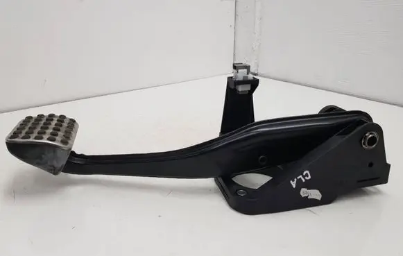 Mercedes-Benz CLA C117 X117 W117 Brake pedal A246290050 A2462901000 A2462920208