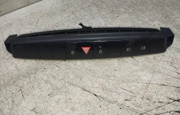 Smart ForFour I Hazard light switch A4548202610 66152004050 365009