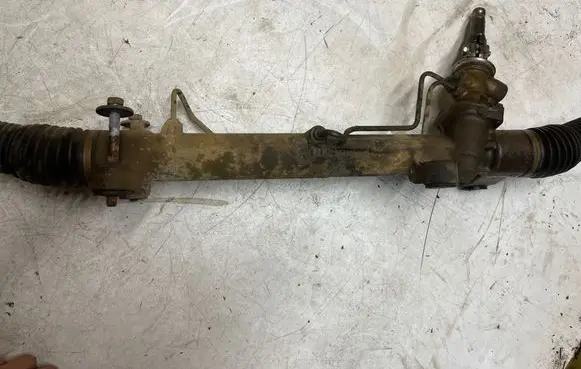 Toyota Corolla Verso AR10 Steering rack