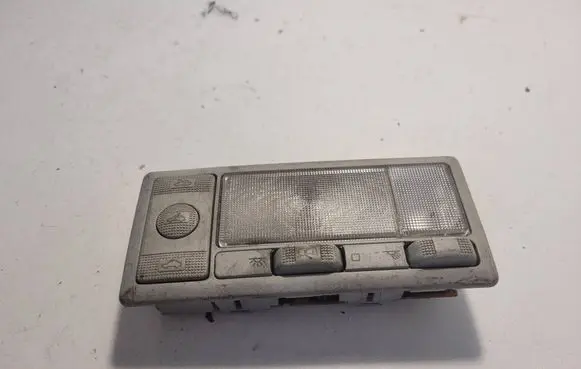 Volkswagen Golf III Front seat light 1H0947111