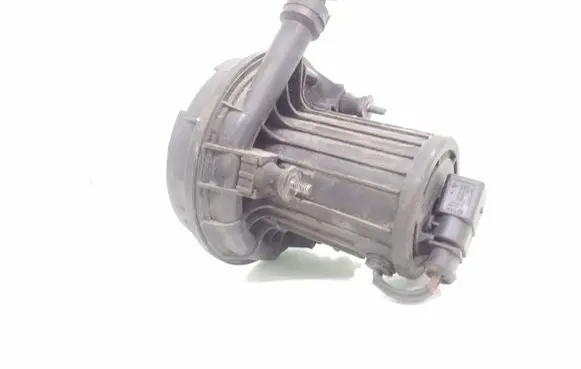 Volkswagen PASSAT B6 Secondary air pump 06A959253B 06A131333C 72293407