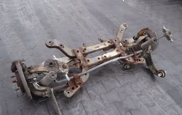 Opel Insignia A Rear axle beam with reductor 