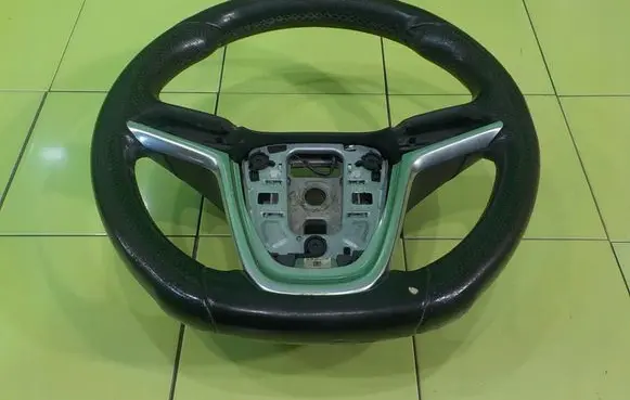 Opel Zafira C Steering wheel 13365200 14AB21
