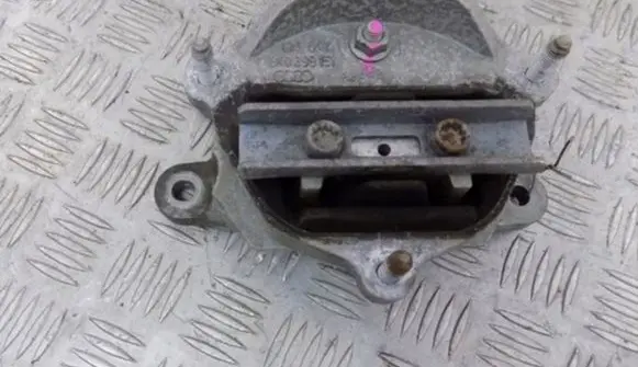 Audi A7 S7 4G Gearbox mount 8K0399151CD