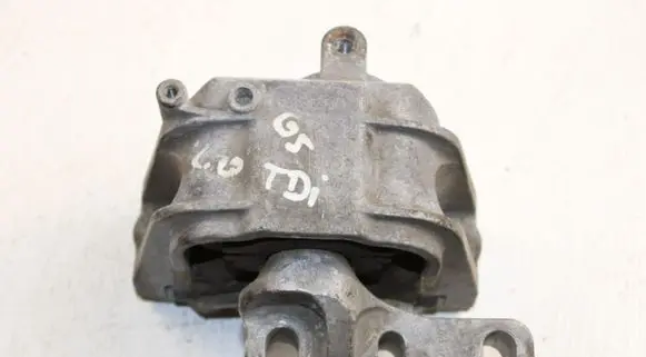 Volkswagen Golf Plus Engine mount bracket 1K0199262AT