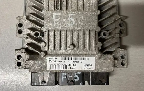 Ford Transit - Tourneo Connect Engine control unit/module 7T1112A650HE 5WS40485ET J38AC