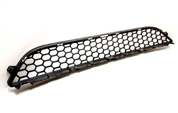 Volvo S60 Front bumper lower grill 30795021