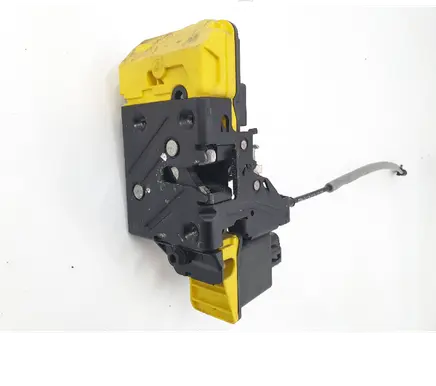 Volvo XC70 Rear door lock 