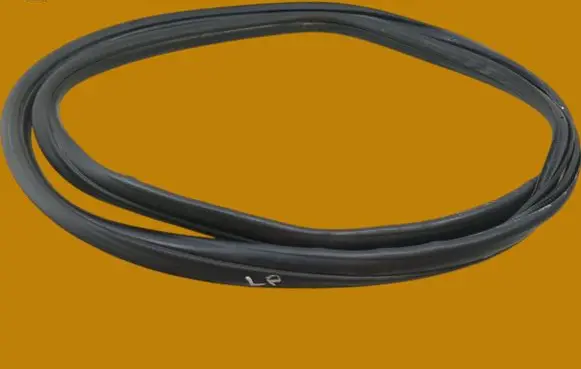 Ford Transit Custom Rubber seal front door (on door) 