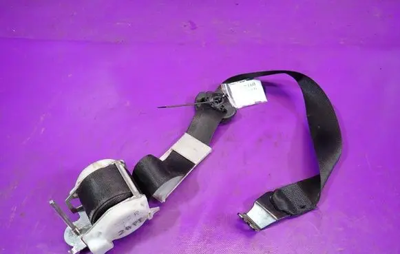 Opel Zafira A Front seatbelt