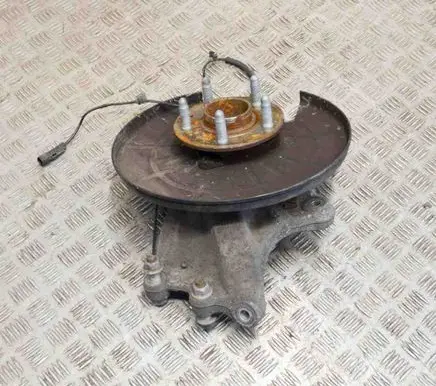 Opel Insignia A Rear wheel hub
