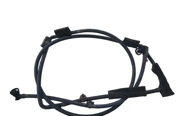 Nissan Leaf I (ZE0) Headlight washer hose/pipe 