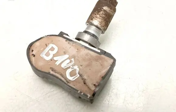BMW 1 F20 F21 Tire pressure sensor 6855539