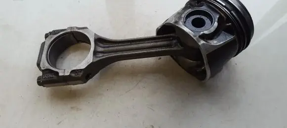 Audi A3 S3 8L Piston with connecting rod