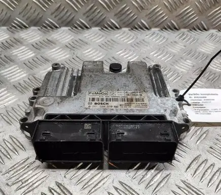 Ford Focus Engine control unit/module CV6112A650AMC CV6112B684BB