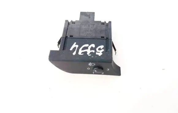 Audi A4 S4 B7 8E 8H Headlight level height control switch 8e2919094