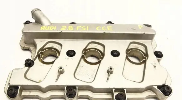 Audi A6 S6 C6 4F Rocker cam cover 06E103472N