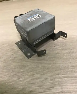Suzuki SX4 Power steering control unit/module 3872079J40
