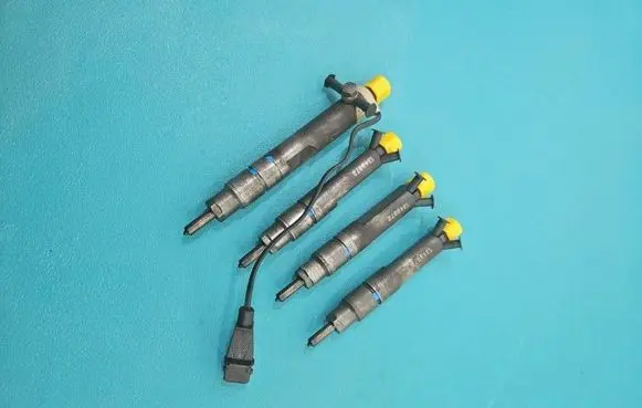 Volkswagen Golf III Fuel injector 028130201J IMPRK1348872
