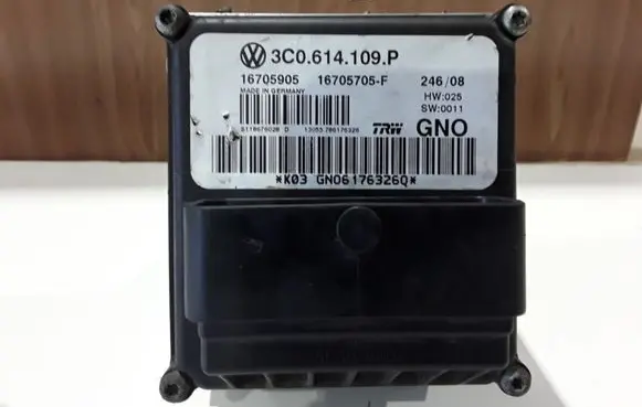 Volkswagen PASSAT B6 ABS Pump 3C0614109P