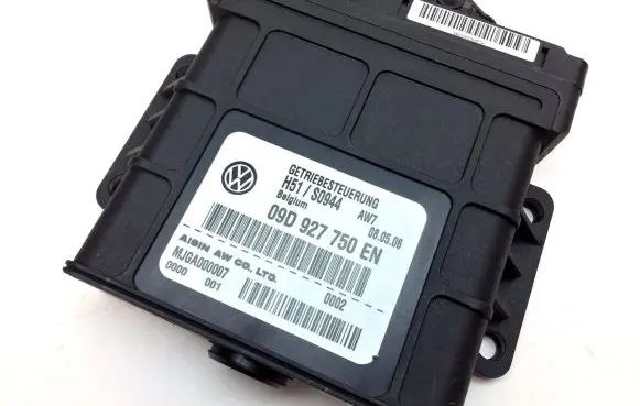 Volkswagen Touareg I Gearbox control unit/module 09D927750EN