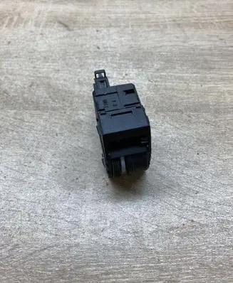 Audi A6 S6 C5 4B Headlight level height control switch 4B0919093 04052204