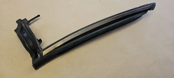 Mercedes-Benz SL R230 Rubber seal rear door window/glass A2307900798 2307900798