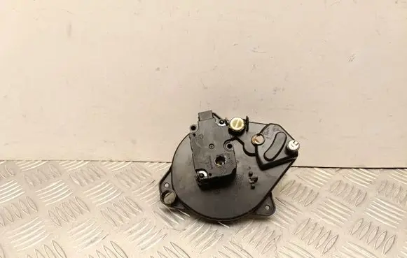Mercedes-Benz EQA Air flap motor/actuator A0999063502