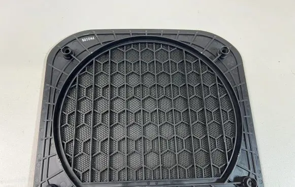 Mini One - Cooper F56 F55 Subwoofer grill/trim 68240BV86A