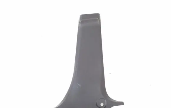 (B) pillar trim (bottom)