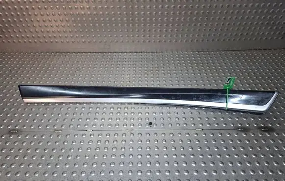 BMW 5 F10 F11 Front door trim bar S26372916 9171781