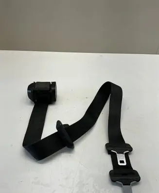 Volkswagen Transporter - Caravelle T4 Rear seatbelt 729857815