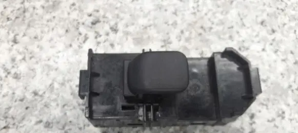 Lexus IS 200-300 Fog light switch EP2-624-30-P