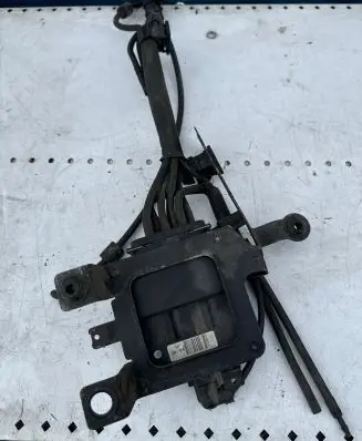 Volkswagen Touran I Turbo solenoid valve 6Q0131075
