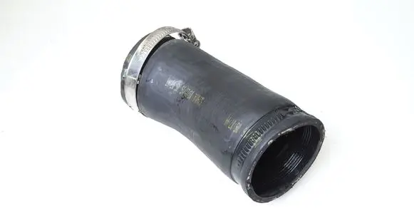 Audi TT TTS RS Mk3 8S Intercooler hose/pipe 5Q0145792C