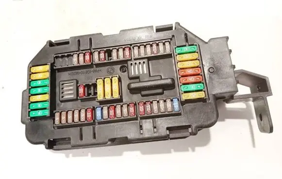 BMW X5 F15 Fuse box set 681965301 6114v7
