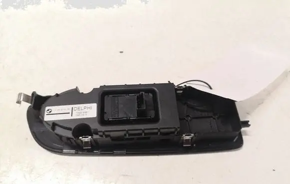 BMW 1 E81 E87 Electric window control switch 9163001 15939961 06794