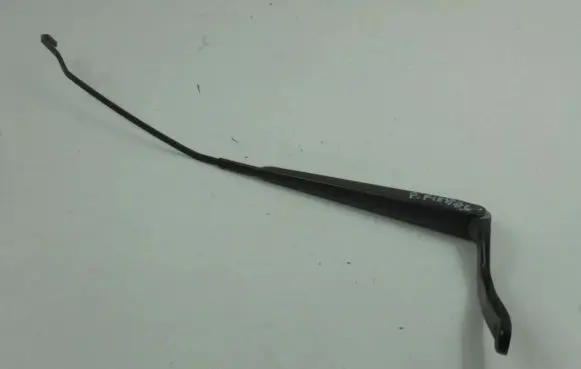 Ford Fiesta Front wiper blade arm 2S6117526BB