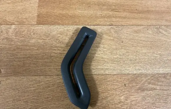 Volvo V50 Seat belt trim 31250173