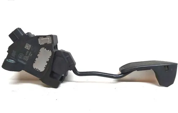 Toyota Avensis T270 Accelerator throttle pedal 7811002150