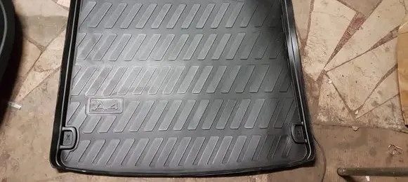 Audi A4 S4 B7 8E 8H Rubber trunk/boot mat liner 8ED061180 03937829586