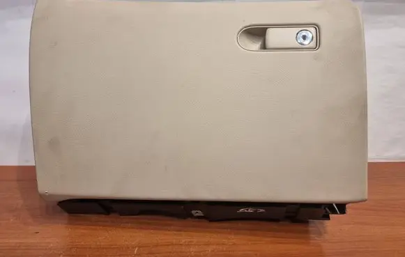 Mercedes-Benz GLC X253 C253 Glove box A2536800191 154964 CBX253P