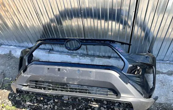 Toyota RAV 4 (XA50) Front bumper 5211942B20