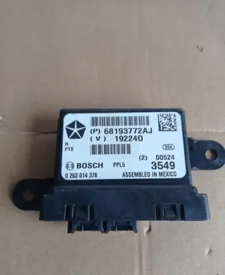 Chrysler Pacifica Parking PDC control unit/module 68193772AJ 192240
