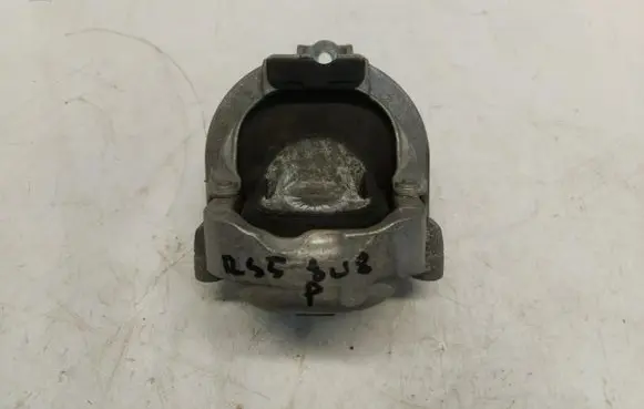 Audi RS5 Engine mount vacuum valve 782215147917