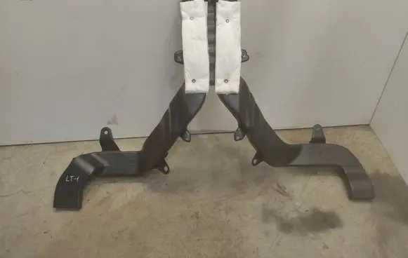 Ford Explorer VI Cabin air duct channel 
